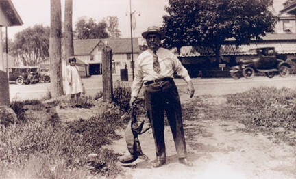 Photograph of George Scuse, the barber of Chadds Ford who posed for Wyeth's picture (photo coll…
